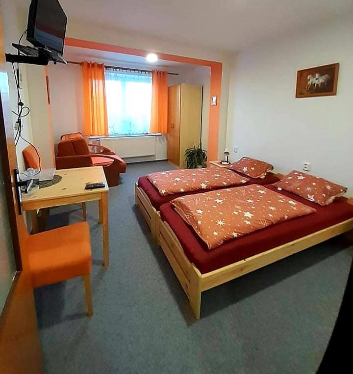 Pension Zita Znojmo Exterior photo